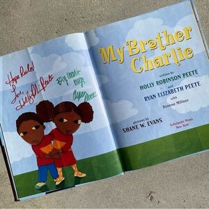 Holly Robinson Peete & Ryan Peete Signed 2010 Children’s Book My Brother Charlie